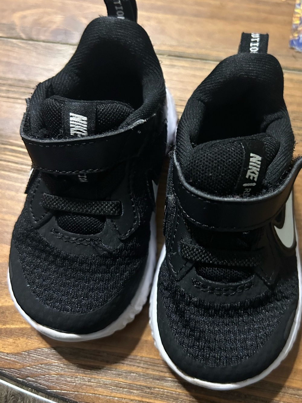 Nike Toddler 4C Slip-On Sneakers with Velcro